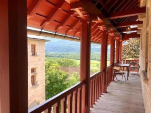 Maisons de vacances Chateau in France with Grand Colombier View : photos des chambres