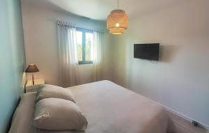 Maisons de vacances Lovely Home In Cebazan With Wifi : photos des chambres