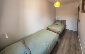 Maisons de vacances Lovely Home In Cebazan With Wifi : photos des chambres