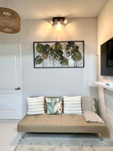 Tropical Hideaway with Pool 1BR Panglao