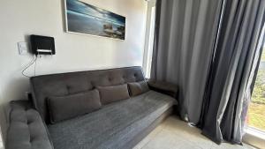 Aline Duque - Flat no centro de Porto de Galinhas por Yolo