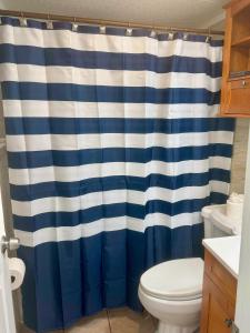 Ocean Waye Charming 1-Bedroom Condo Steps from the Beach