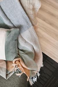 Lux on Yarra by Regional Escapes