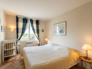 Villas Plouharnel : Maison 7 pieces, 10 pers, Wifi, Animaux admis - FR-1-477-260 : photos des chambres