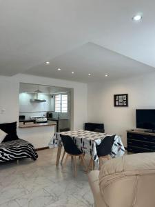 Casa Duplex Cerca De Las Playas Del Faro
