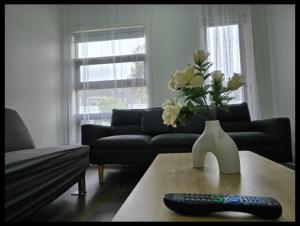 Serenity Home 9 by Hiverooms