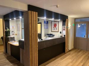Hotels Brit Hotel Confort Deltour Mende : photos des chambres