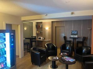 Hotels Brit Hotel Confort Deltour Mende : photos des chambres