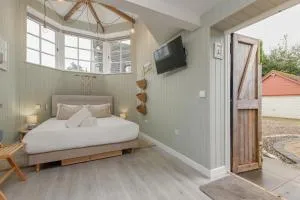 The Gatehouse, by St Andrews - Strathkinness