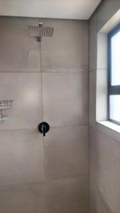 J & M Elegant Escape