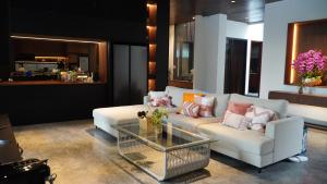 La Vimala Signature Termewah di Vimala Hills