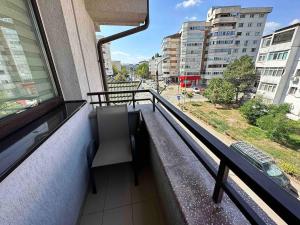 Luxury Central Apartments - Grey