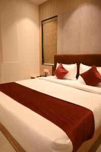 Hotel Vyom Residency