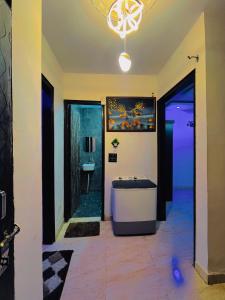 Private Apartment In New Delhi