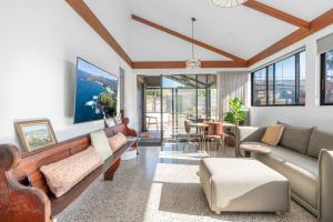 Seaview Lane Hideaway