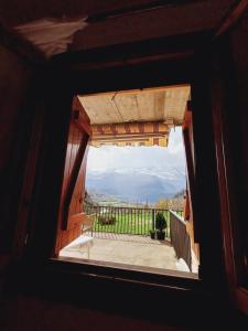 La Terraza de Escarrilla, con piscina