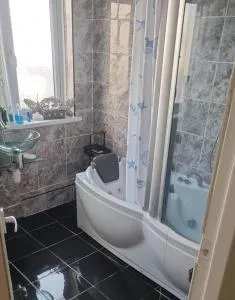 Central location - 戈斯福斯