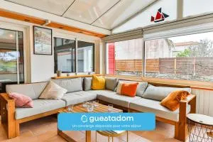 La Cabane Rouge - Wifi - Parking - Les Bussolleries