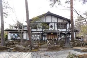 穂高温泉郷 御宿 穂高城 (Hotakajo)