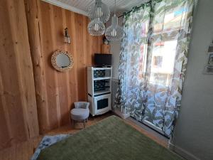 B&B / Chambres d'hotes Le Relais De Rochepaule : Chambre Double avec Balcon