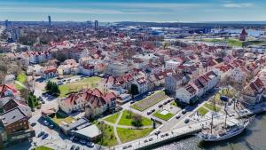 Apt Near Meridianas with Parking I ᴄᴏʜᴏsᴛ