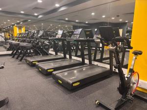 Palm Yas Island, Beach & Pool, Family Friendly