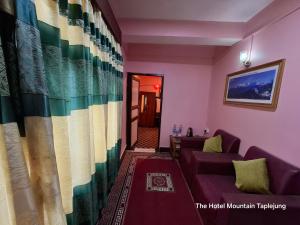 The hotel mountain Taplejung