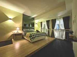 Ayer Keroh MITC 5-7pax 2BR Metra Square - Jasin