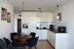 Apartament Teatralny - Komfort w Sercu Miasta Klimatyzacja