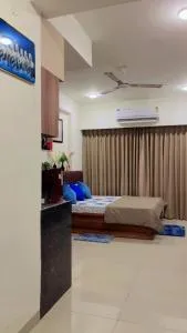 Oasis Sapphire - Sarīma