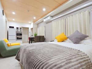 大山民泊 漫画小屋 最大8人 複式2層 池袋電車 5分