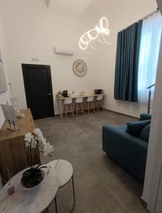 Home Luxury Felice Marine