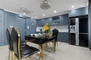 The Orchid Luxury Apartment