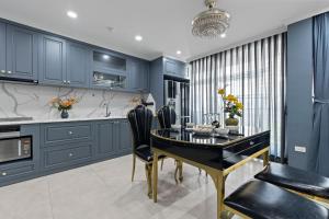 The Orchid Luxury Apartment