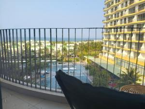 Lux Apartment Seaview Swi pools and private beach private beach