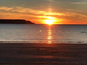 Maisons de vacances Maison Trez Rouz, a 100m de la plage , vue mer : photos des chambres
