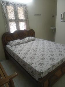 Suganya Lodge