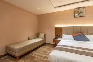 Serenity Suites