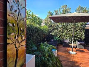 Spacious and stylish house, close to Metro, fully AC