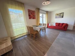 Villa ROSA seasonalflat - 沙蒂永