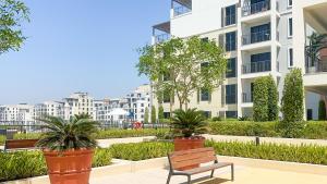 Peaceful 1BR in La Serine, Lush Garden Views - 1AB02