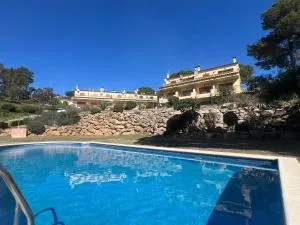 Holiday house with 3 bedrooms - Ullá