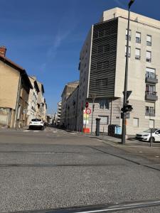 Joli Studio haut standing à 100m du tram T3