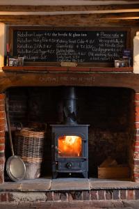 The Bottle & Glass Inn - Deluxe Room - Room 3