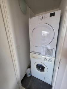 Bxl central with city views