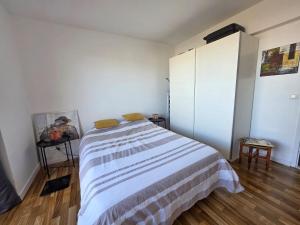 Bxl central with city views