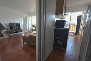 Bxl central with city views