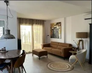 3 bedroom house - 罗伊登