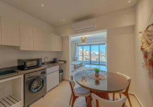 Brand-New 1BR in Kamaran El Gouna I Pool View & Access