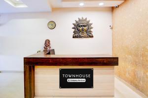 Super Townhouse Prince Chowk Near Railway Station